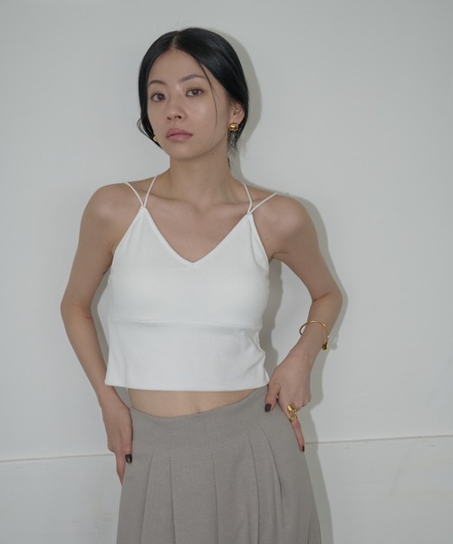 AIC.(エーアイシー)の「【再入荷】パッド付きバッククロスブラトップ(キャミソール・レディース・ブラック/オフホワイト・FREE)」の21枚目の写真