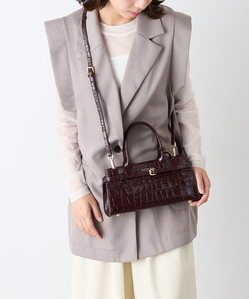 CHRISTIAN VILLA(クリスチャンヴィラ)の「【CHRISTIAN VILLA】ポーチ付き クロコ型押し 横長レザーハンドバッグ ショルダーバッグ 6340(ハンドバッグ・レディース・ブラック/バーガンディー・FREE)」の12枚目の写真