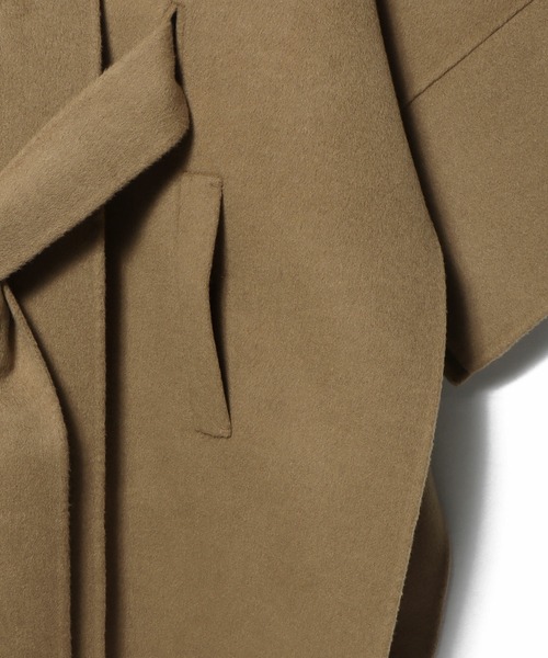 ESTNATION（エストネーション）の「ESTNATION / ウールカシミヤ ベルトポンチョ（ポンチョ・レディース・ネイビー/キャメル・FREE）」の6枚目の写真