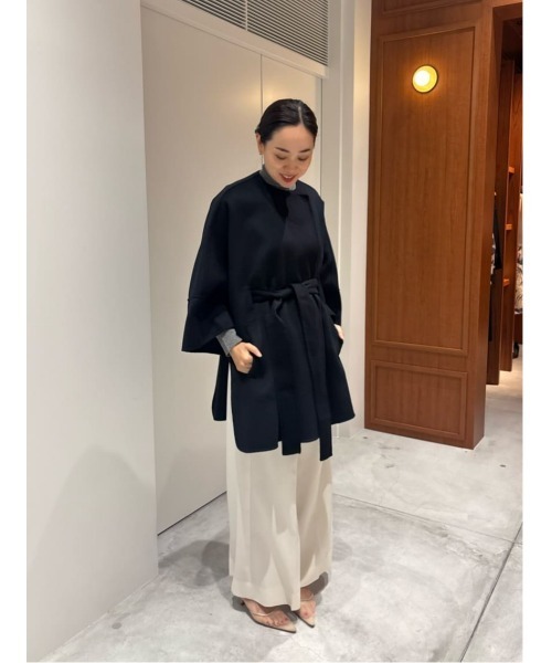 ESTNATION（エストネーション）の「ESTNATION / ウールカシミヤ ベルトポンチョ（ポンチョ・レディース・ネイビー/キャメル・FREE）」の18枚目の写真