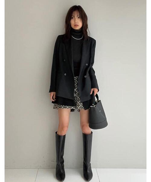 DRESSTERIOR（ドレステリア）の「【モデル美香×DRESSTERIOR】美香さんコラボプリーツヘムジャケット（テーラードジャケット・レディース・ブラック・34/36/38）」の3枚目の写真