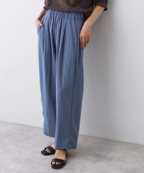 Dessin(デッサン)の「【ウエストゴム/洗える】リラクシーナイロンパンツ(その他パンツ・レディース・ブラック/ブルー系その他/ブラウン系・01/02/03)」の3枚目の写真