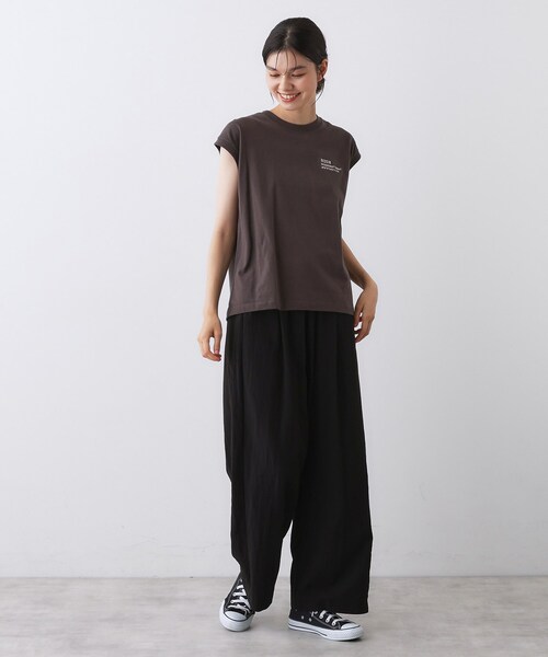 Dessin(デッサン)の「【ウエストゴム/洗える】リラクシーナイロンパンツ(その他パンツ・レディース・ブラック/ブルー系その他/ブラウン系・01/02/03)」の6枚目の写真