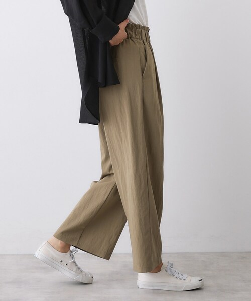 Dessin(デッサン)の「【ウエストゴム/洗える】リラクシーナイロンパンツ(その他パンツ・レディース・ブラック/ブルー系その他/ブラウン系・01/02/03)」の9枚目の写真