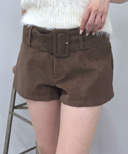 mline（エムライン）の「[mline]ローライズ ベルトショートパンツ（その他パンツ・レディース・ベージュ/ブラウン・1/2）」の19枚目の写真