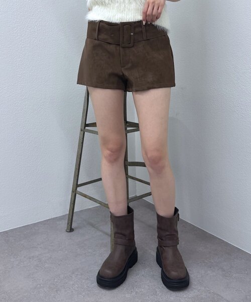 mline（エムライン）の「[mline]ローライズ ベルトショートパンツ（その他パンツ・レディース・ベージュ/ブラウン・1/2）」の22枚目の写真