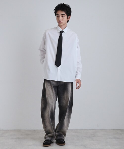 tk.TAKEO KIKUCHI（ティーケータケオキクチ）の「【ネクタイ付き】グランパシャツ（シャツ/ブラウス・メンズ・グレー/ホワイト・03/02）」の6枚目の写真