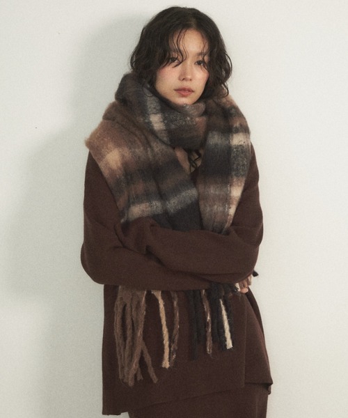 Shelly island（シェリーアイランド）の「チェックマフラー（マフラー・レディース・ブラック/ブラウン/パープル・FREE）」の12枚目の写真