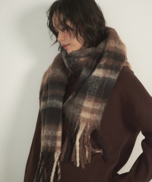 Shelly island（シェリーアイランド）の「チェックマフラー（マフラー・レディース・ブラック/ブラウン/パープル・FREE）」の13枚目の写真