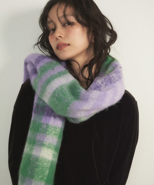 Shelly island（シェリーアイランド）の「チェックマフラー（マフラー・レディース・ブラック/ブラウン/パープル・FREE）」の7枚目の写真