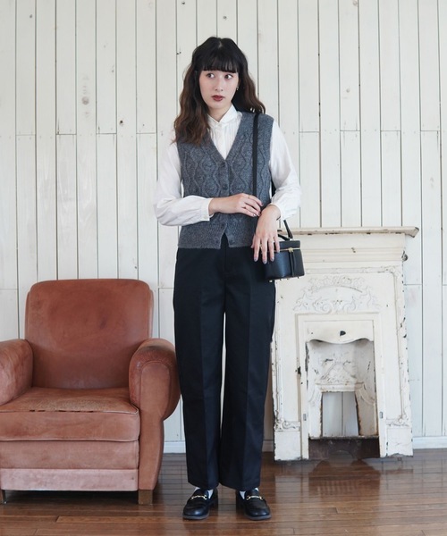 ZOZOMARKET（ゾゾマーケット）の「センタープレスストレートスラックス-ZOZOMARKET by ハヤシアンナ（チノパンツ・レディース・キャメル/ブラック・マルチサイズ）」の16枚目の写真