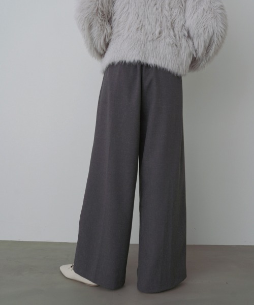 Bab（バブ）の「【選べるサイズ展開】フロントワイドタックネップ入ワイドパンツ（その他パンツ・レディース・ベージュ/ブラック/チャコールグレー・S/M/L）」の7枚目の写真