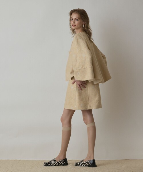 セール】サラサジャガードケープジャケット（ノーカラージャケット