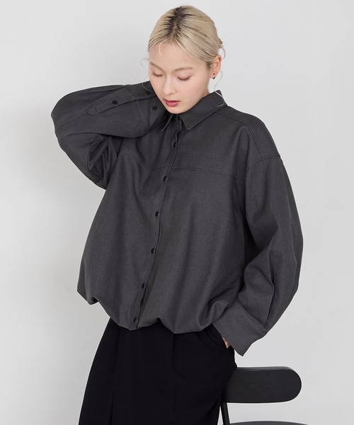 forksy.（フォルクシー）の「【forksy.】バルーンヘムショート丈シャツジャケット（ブルゾン・レディース・ブラウン/チャコールグレー/ライトベージュ/ブラック・FREE）」の13枚目の写真