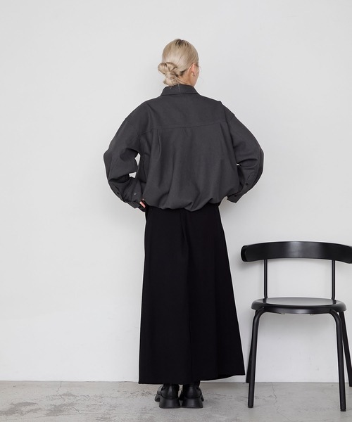forksy.（フォルクシー）の「【forksy.】バルーンヘムショート丈シャツジャケット（ブルゾン・レディース・ブラウン/チャコールグレー/ライトベージュ/ブラック・FREE）」の20枚目の写真