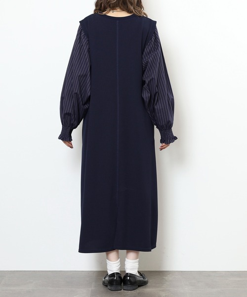EGLANTINE(エグランティーヌ)の「EGLANTINE レイヤード風 袖ストライプワンピース(ワンピース・レディース・ブラック/ネイビー・38)」の16枚目の写真
