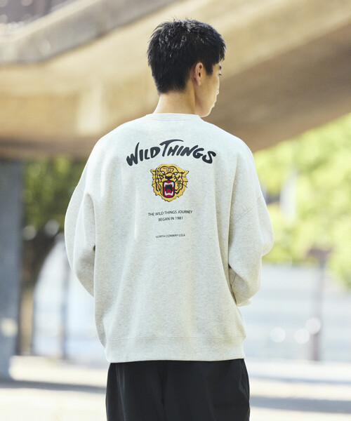 FREAK'S STORE(フリークスストア)の「限定展開 WILD THINGS/ワイルドシングス WILD THINGS×FREAK'S STORE/ワイルドシングス 別注 ビッグシルエット タイガーモチーフ 刺繍ワッペン クルーネックスウェット(スウェット・メンズ・ブラック/アッシュグレー/グリーン/ネイビー・SMALL/MEDIUM/LARGE)」の22枚目の写真