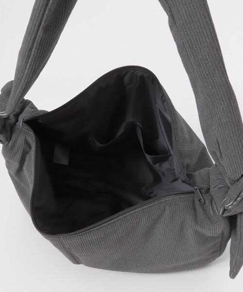 SENSE OF PLACE by URBAN RESEARCH（センスオブプレイスバイアーバンリサーチ）の「コーデュロイビッグショルダー（ショルダーバッグ・メンズ・ブラック/グレー/アイボリー・ONE）」の15枚目の写真