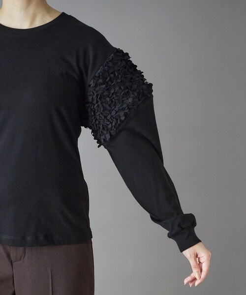 muller of yoshiokubo（ミュラーオブヨシオクボ）の「muller of yoshiokubo（ミュラーオブヨシオクボ）FLOWY FRILLED LONG SLEEVE T（Tシャツ/カットソー・レディース・ブラック・00）」の8枚目の写真
