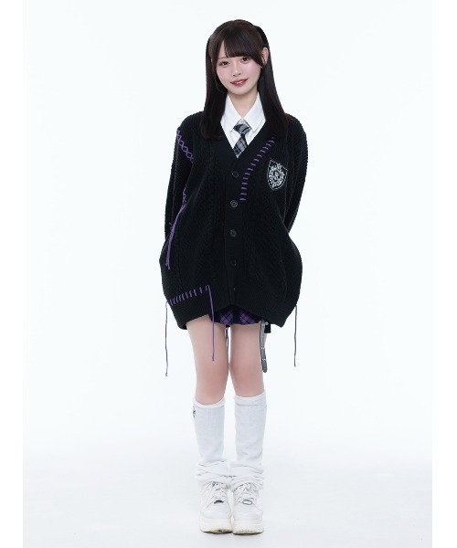 TRAVAS TOKYO(トラバス トウキョウ)の「『TRAVAS TOKYO/トラバス トーキョー』ステッチ入りケーブルニットカーディガン(カーディガン/ボレロ・レディース・ホワイト/ブラック・FREE)」の11枚目の写真