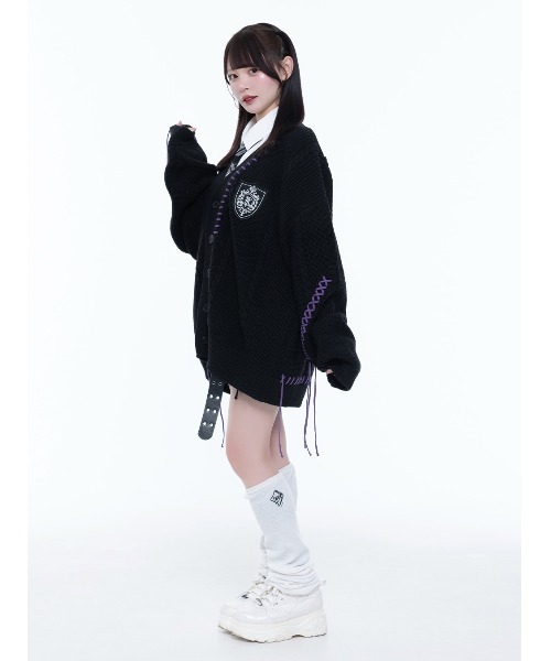 TRAVAS TOKYO/トラバス トーキョー』ステッチ入りケーブルニット