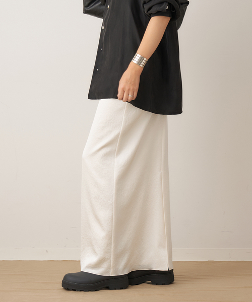 plage（プラージュ）の「crush satin minimal スカート（スカート・レディース・ホワイト/ブラック・34/36/38）」の14枚目の写真