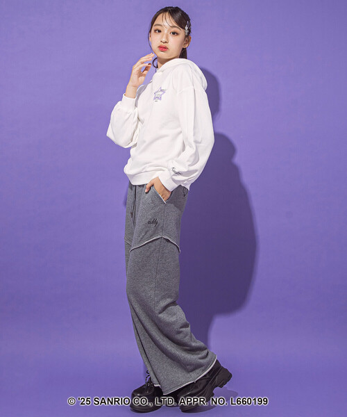 ZIDDY（ジディ）の「【クロミ】ロゴプリント刺しゅうフーディ(130~160cm)（スウェット・キッズ・オフホワイト/ブラック・FREE/130cm/150cm/140cm）」の6枚目の写真