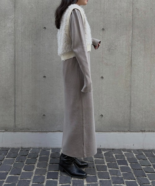 &g'aime(アンジェム)の「【&g'aime】ラメフリンジベスト Metallic Fringe Vest(ベスト・レディース・アイボリー/ベージュ/チャコールグレー・FREE)」の10枚目の写真