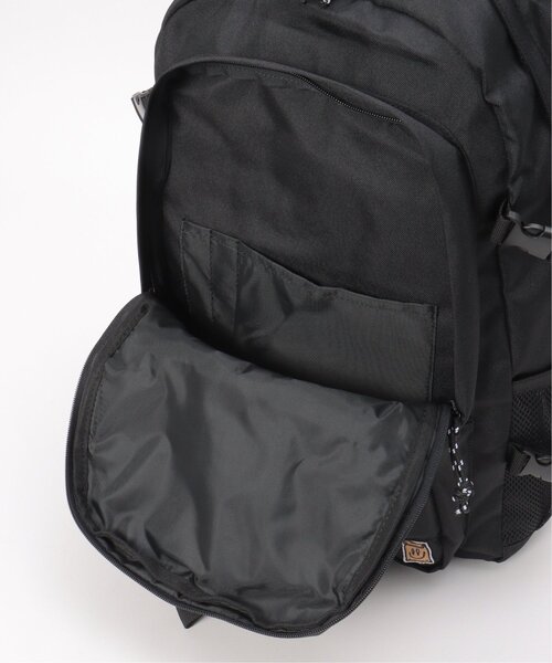 VENCEEXCHANGE(ヴァンスエクスチェンジ)の「Philip Lumbang/フィリップ・ランバン BOXロゴバンジーコードバックパック(バックパック/リュック・メンズ・ブラック/レッド・フリー)」の16枚目の写真