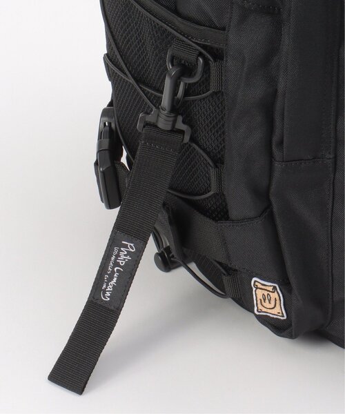 VENCEEXCHANGE(ヴァンスエクスチェンジ)の「Philip Lumbang/フィリップ・ランバン BOXロゴバンジーコードバックパック(バックパック/リュック・メンズ・ブラック/レッド・フリー)」の11枚目の写真