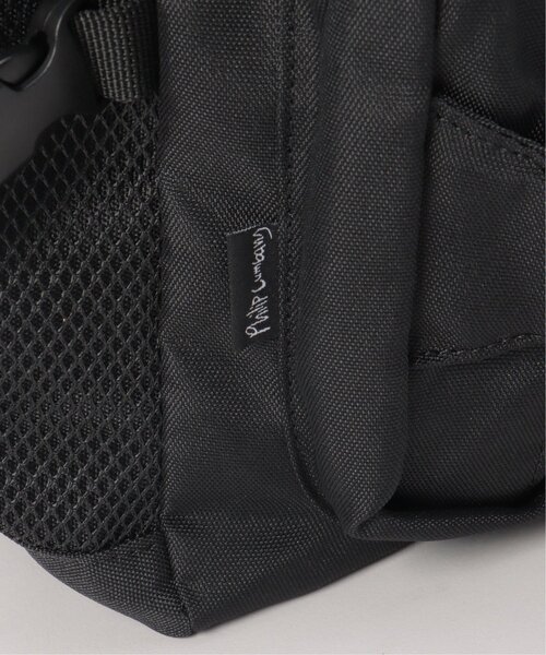 VENCEEXCHANGE(ヴァンスエクスチェンジ)の「Philip Lumbang/フィリップ・ランバン BOXロゴバンジーコードバックパック(バックパック/リュック・メンズ・ブラック/レッド・フリー)」の5枚目の写真