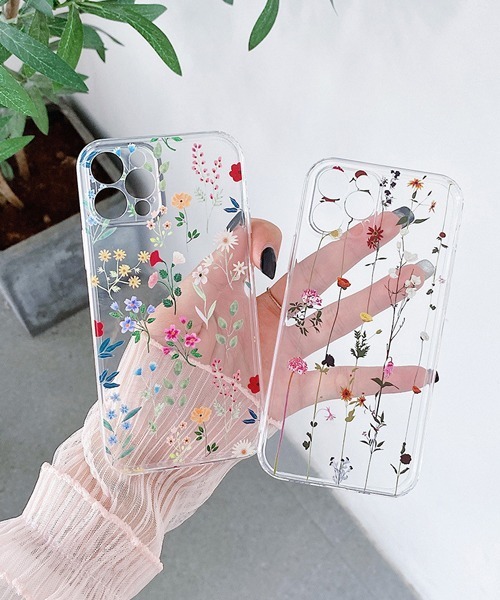 Fun & Daily(ファンアンドデイリー)の「Clear Flower iPhone Case 16 17 Pro ProMax Air / アイフォンケース(スマホケース/カバー・レディース・その他2/その他1・iPhone 16/iPhone 16 Pro/iPhone 17/iPhone 17 Pro/iPhone 17 Pro Max/iPhone Air/iPhone 16 Pro Max)」の8枚目の写真