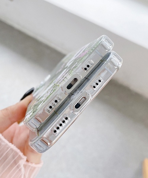 Fun & Daily(ファンアンドデイリー)の「Clear Flower iPhone Case 16 17 Pro ProMax Air / アイフォンケース(スマホケース/カバー・レディース・その他2/その他1・iPhone 16/iPhone 16 Pro/iPhone 17/iPhone 17 Pro/iPhone 17 Pro Max/iPhone Air/iPhone 16 Pro Max)」の6枚目の写真
