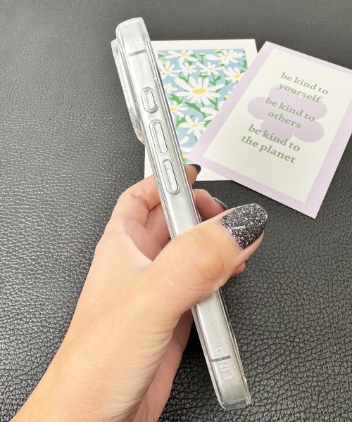 Fun & Daily(ファンアンドデイリー)の「Clear Flower iPhone Case 16 17 Pro ProMax Air / アイフォンケース(スマホケース/カバー・レディース・その他2/その他1・iPhone 16/iPhone 16 Pro/iPhone 17/iPhone 17 Pro/iPhone 17 Pro Max/iPhone Air/iPhone 16 Pro Max)」の15枚目の写真
