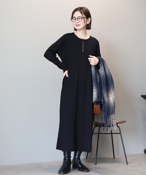 AMERICAN HOLIC(アメリカンホリック)の「バイパチリブヘンリーニットワンピース(ワンピース・レディース・ブラック/ネイビー/杢グレー・M/L)」の19枚目の写真