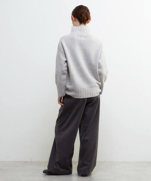 Lourmarin(ルールマラン)の「《別注》【ISLAND TIDES/アイランド タイド】タートルネックニットプルオーバー(ニット/セーター・レディース・アイボリー/ブルーグリーン/ライトグレー/ネイビー・FREE)」の6枚目の写真