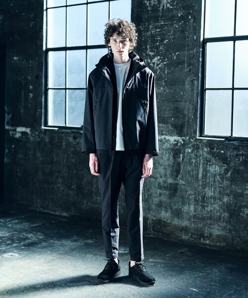 COMME CA MEN(コムサメン)の「【COMME CA MEN BLACK】3レイヤーテック パーカ(ブルゾン・メンズ・ブラック・L/M)」の3枚目の写真