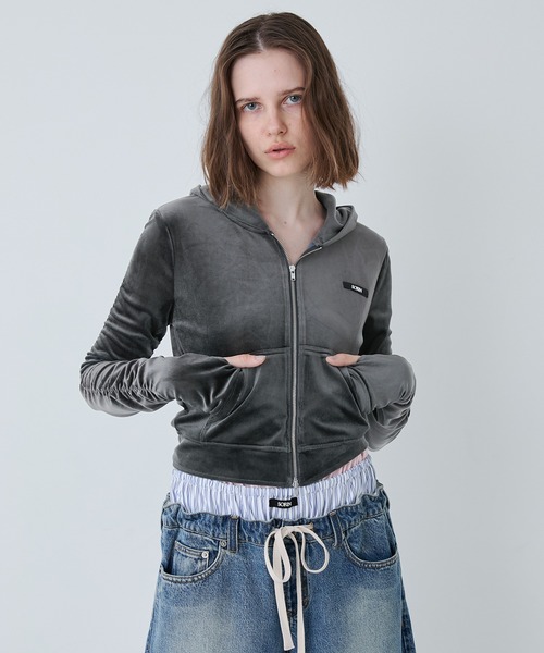 SORIN（ソリン　）の「Velour Gathered Hoodie/ベロアギャザーフーディー（パーカー・レディース・ブラック/グレー・38）」の2枚目の写真