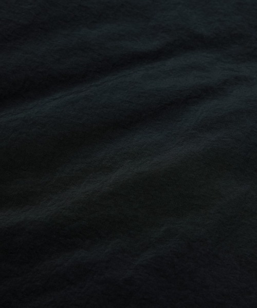 UMBRO（アンブロ）の「UMBRO [AWAY DAYS] Nylon Woven Half Coat（アンブロ アウェイデイズ ナイロンウーブンハーフコート）（ナイロンジャケット・メンズ・ブラック/グリーン・LARGE/MEDIUM/SMALL）」の4枚目の写真