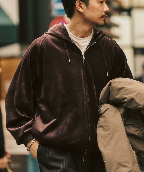 417 EDIFICE（フォーワンセブンエディフィス）の「コーディロイ カラーライニング ジップパーカー（パーカー・メンズ・ブラック/ブラウン/ベージュ・MEDIUM/LARGE）」の5枚目の写真