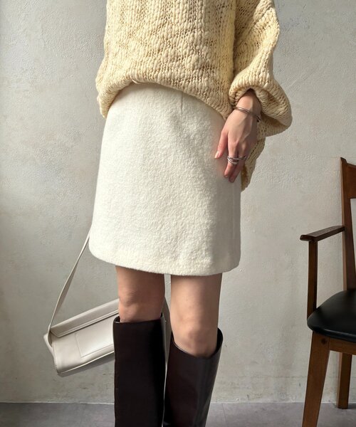 DouDou（ドゥドゥ）の「ブークレーウールミニスカート（スカート・レディース・グレー/オフホワイト/ブラック・36/38）」の11枚目の写真