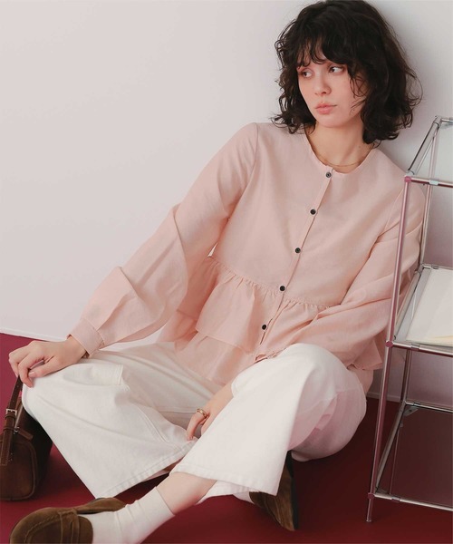 titivate（ティティベイト）の「ペプラムショートブラウス（シャツ/ブラウス・レディース・ホワイト/ライトグリーン/ライトピンク/ライトブルー/ブラック・L/M）」の5枚目の写真