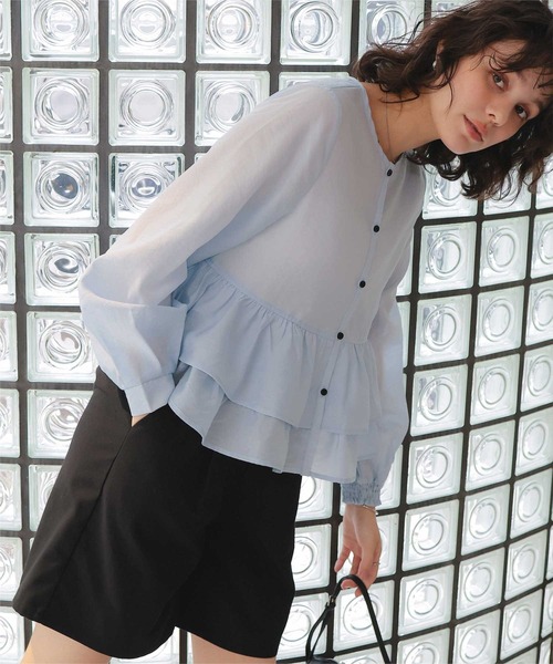 titivate（ティティベイト）の「ペプラムショートブラウス（シャツ/ブラウス・レディース・ホワイト/ライトグリーン/ライトピンク/ライトブルー/ブラック・L/M）」の22枚目の写真