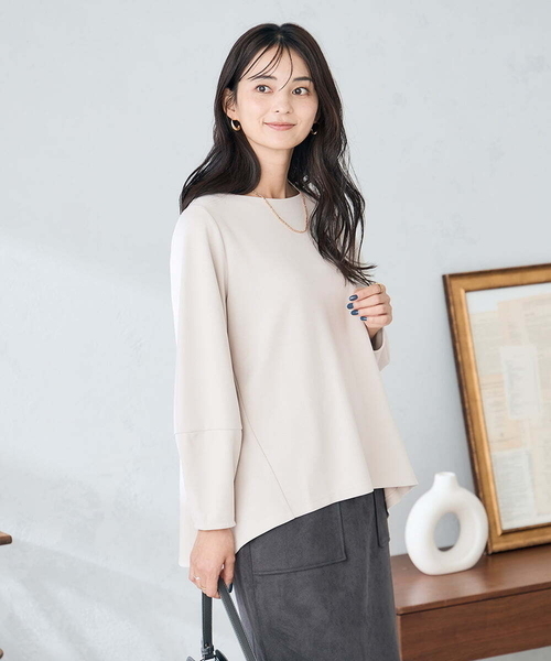 a.v.v(アーヴェヴェ)の「バックフレアカットソー(Tシャツ/カットソー・レディース・ダークインディゴブルー/グレー系その他/ブラック・38/40)」の3枚目の写真
