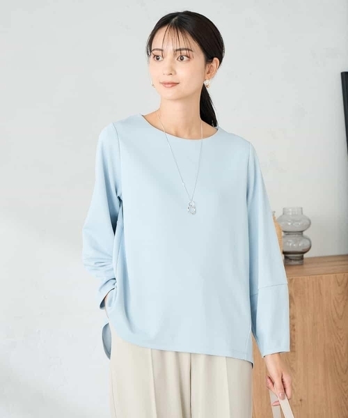 a.v.v(アーヴェヴェ)の「バックフレアカットソー(Tシャツ/カットソー・レディース・ダークインディゴブルー/グレー系その他/ブラック・38/40)」の1枚目の写真