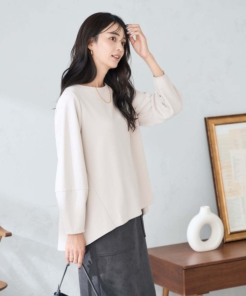 a.v.v(アーヴェヴェ)の「バックフレアカットソー(Tシャツ/カットソー・レディース・ダークインディゴブルー/グレー系その他/ブラック・38/40)」の12枚目の写真