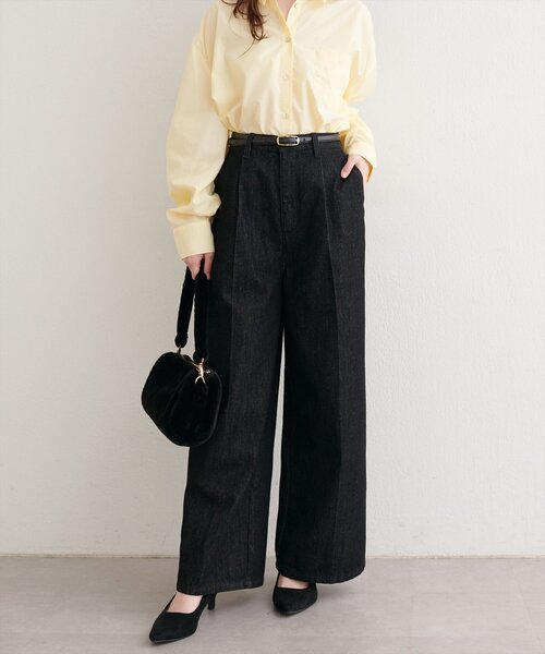 natural couture（ナチュラルクチュール）の「センタープレスデニムパンツ（デニムパンツ・レディース・ブルー/ブラック・SMALL/MEDIUM/LARGE）」の5枚目の写真