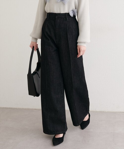 natural couture（ナチュラルクチュール）の「センタープレスデニムパンツ（デニムパンツ・レディース・ブルー/ブラック・SMALL/MEDIUM/LARGE）」の9枚目の写真