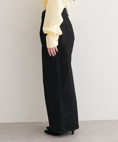 natural couture（ナチュラルクチュール）の「センタープレスデニムパンツ（デニムパンツ・レディース・ブルー/ブラック・SMALL/MEDIUM/LARGE）」の14枚目の写真