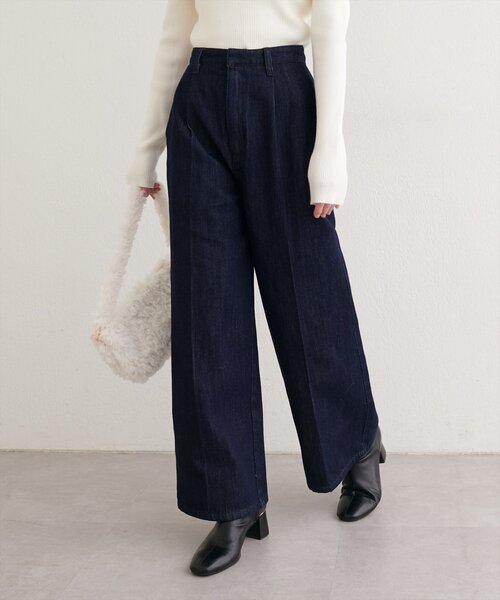 natural couture（ナチュラルクチュール）の「センタープレスデニムパンツ（デニムパンツ・レディース・ブルー/ブラック・SMALL/MEDIUM/LARGE）」の21枚目の写真